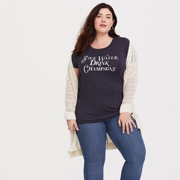 Torrid Grey Drink Champagne Crew Slim Fit Tee 2x super soft - Picture 2 of 10